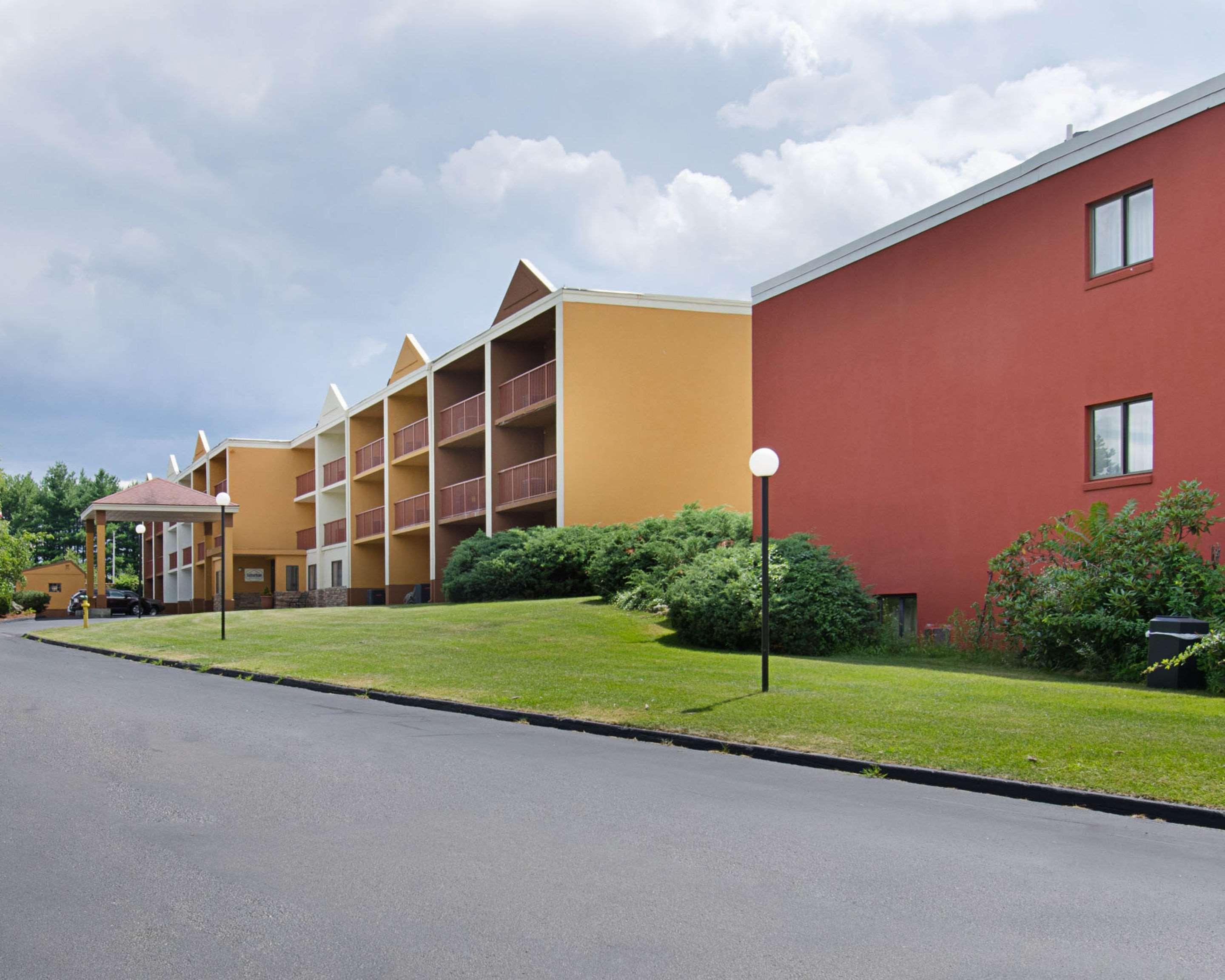 Quality Inn & Suites Worcester Exterior photo